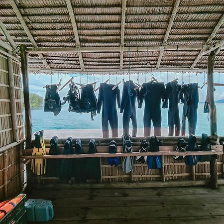 Wai Resort - Raja Ampat Pulau Birie エクステリア 写真