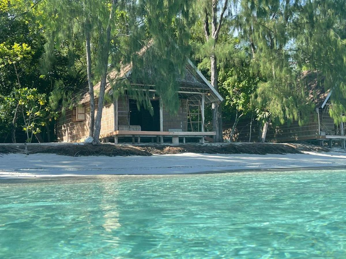 Wai Resort - Raja Ampat Pulau Birie エクステリア 写真