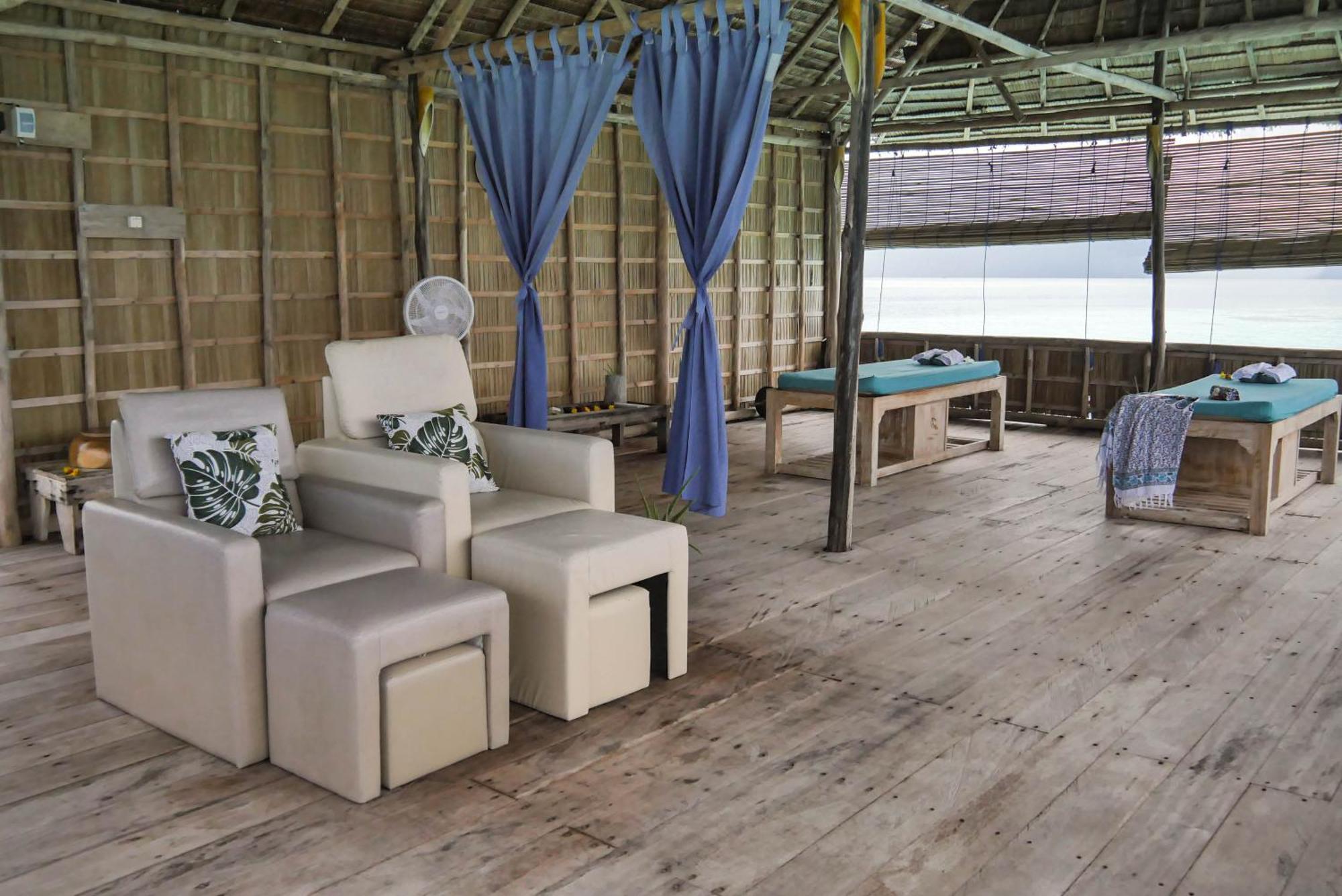 Wai Resort - Raja Ampat Pulau Birie エクステリア 写真