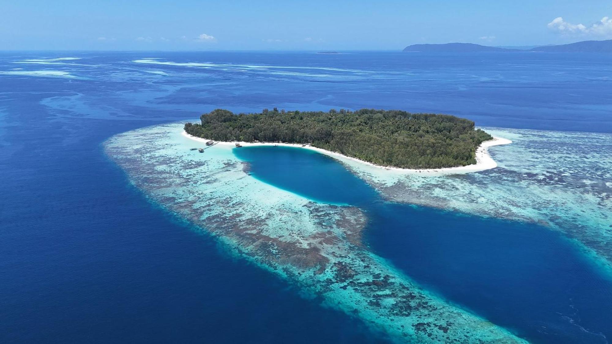 Wai Resort - Raja Ampat Pulau Birie エクステリア 写真